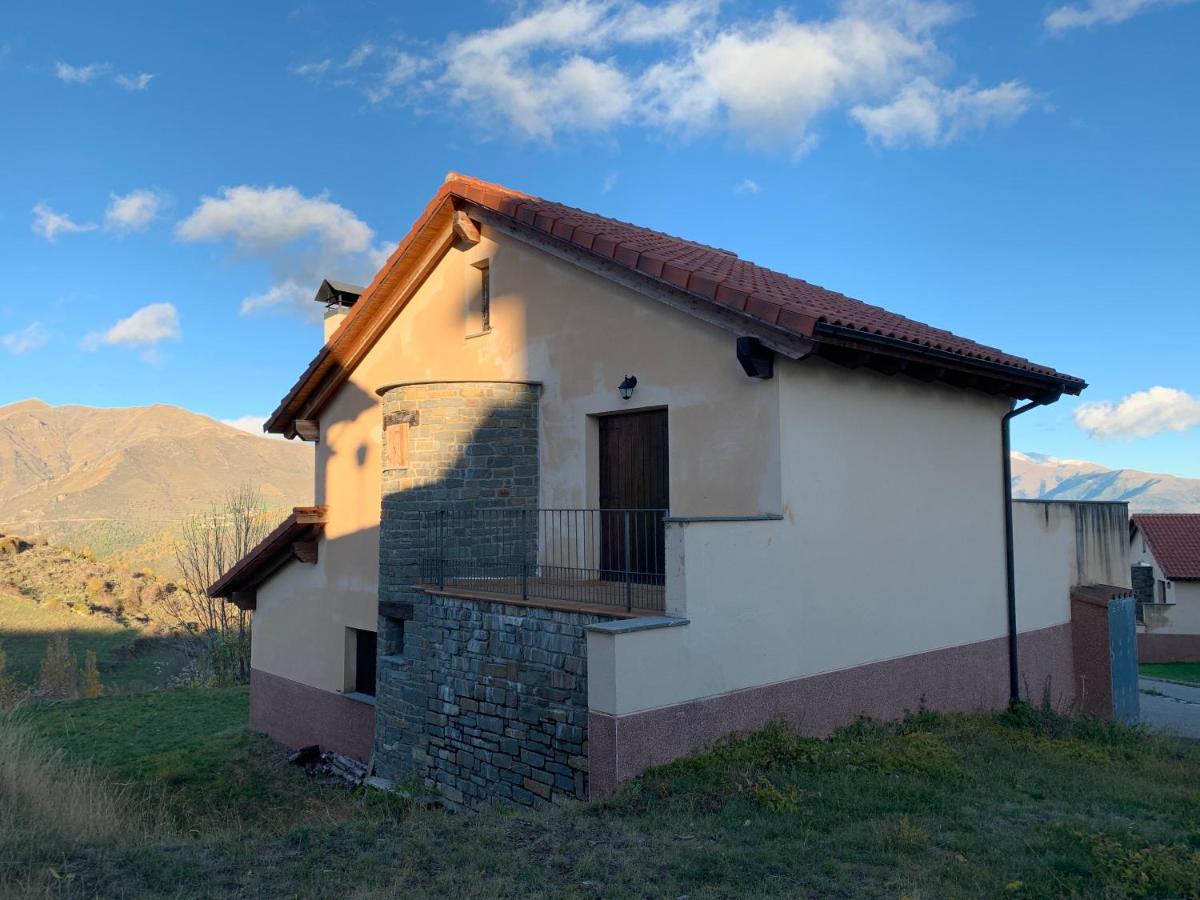 Chalet En El Pirineo De Aragon Neril ภายนอก รูปภาพ