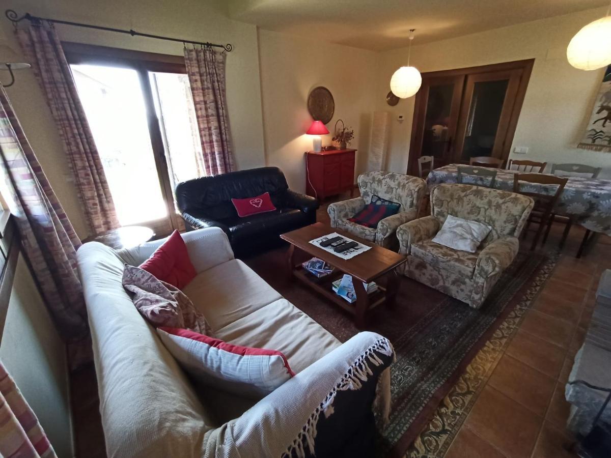 Chalet En El Pirineo De Aragon Neril ภายนอก รูปภาพ